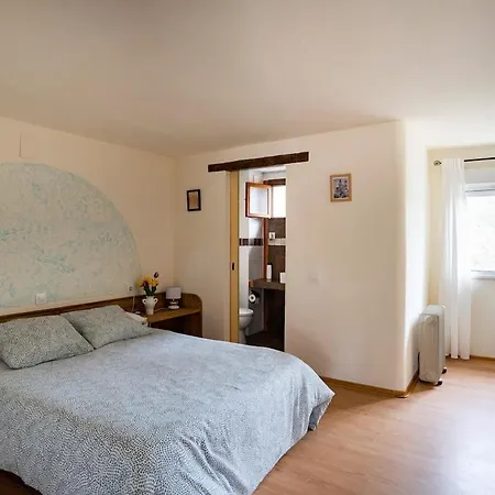 Vivienda De Granja La Lomica Holiday home *